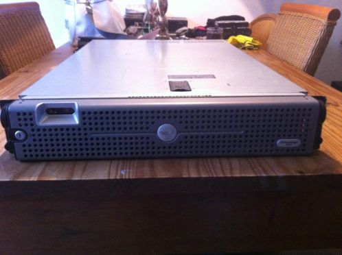 Dell PowerEdge 2950 - Gaat weg ter opbod van een paar dagen.