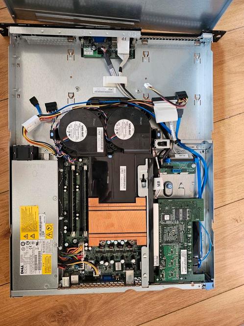 Dell Poweredge 850 (zonder HDD)