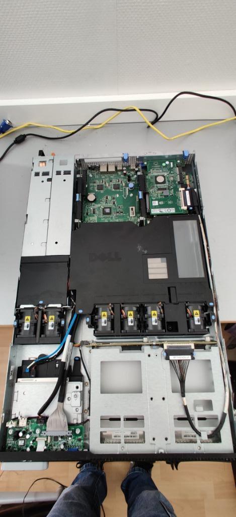 Dell Poweredge R300