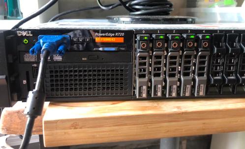 Dell PowerEdge R720 - Server - Intel Xeon - 32GB - 1.5TB