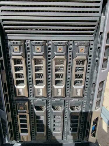 Dell PowerEdge T630 server (2x E5v3 CPU, DDR4, 8xLFF)