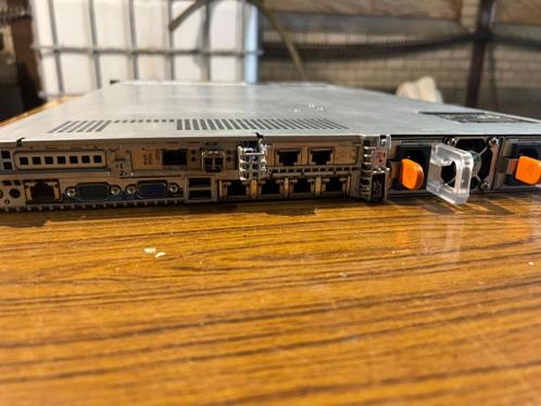 Dell R630 - 2x Intel Xeon E5-2643 v3 - 128GB DDR4