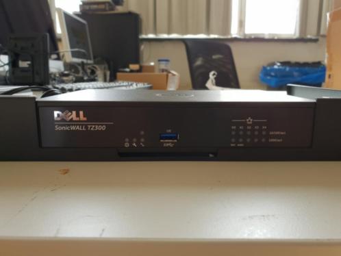 Dell Sonicwall TZ300 Router Firewall met TZ400 rackmount kit