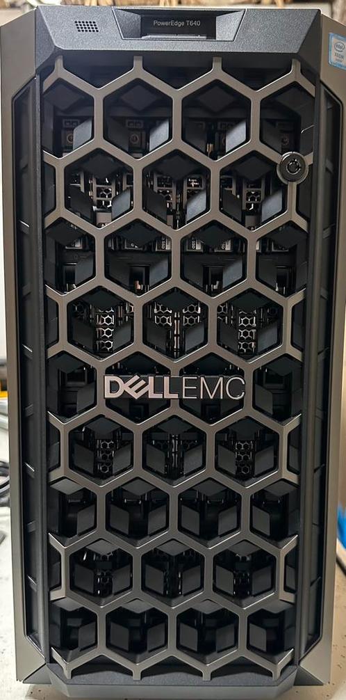 Dell T640 2x Intel Xeon Gold 5122 128GB RAM 32x 2.5inch