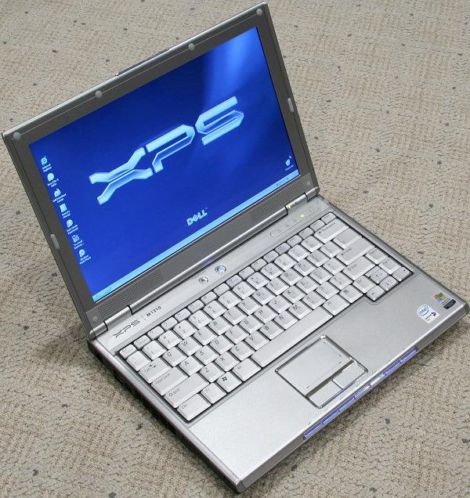 dell xps m1210, kleine laptop met nieuwe accuamp webcam