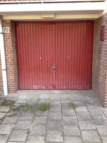 DEN HAAG  WALDECK. Garage te huur - te koop