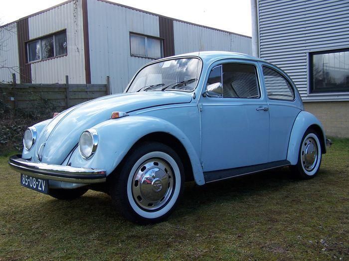 Diamant Blauwe Volkswagen Kever uit 1969