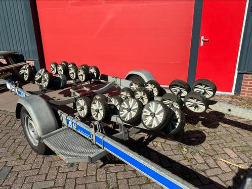 Dikke 1800 kg kalf trailer, easy rol systeem bouwjaar 2017