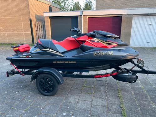 DIKKE SEADOO RXP 300 X RS  (Met Pioneer Speakers)