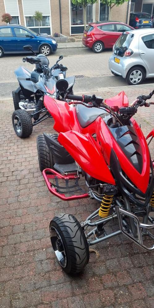 dinli quad met zx6r blok met kenteken (ss velgen) alarm