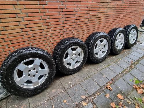 Discovery 34 Terreinbnd BFGoodrich AT 18quot - IGST 9,510mm