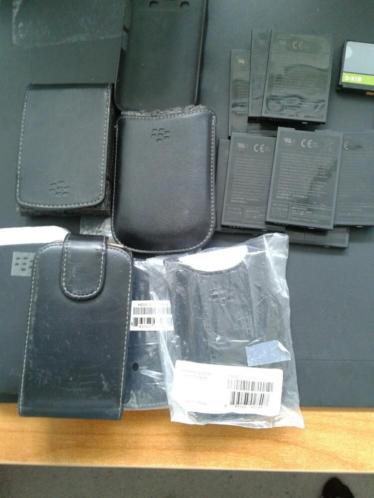 Diverse BlackBerry accessoires en batterijen