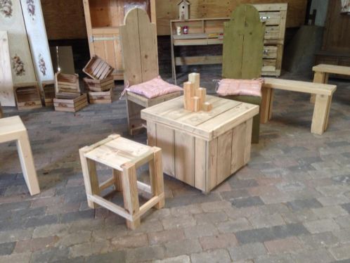 diverse huis en tuin meubels