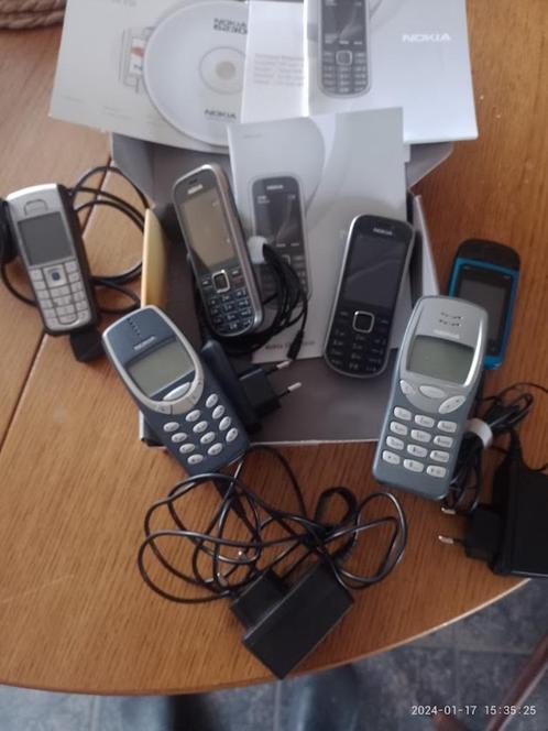 Diverse Nokia Mobielen.