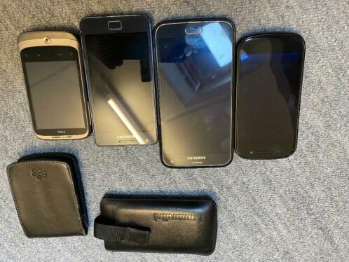 Diverse oude mobiele telefoons