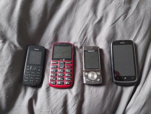 Diverse oude telefoons mobiel
