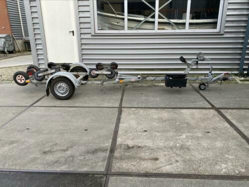 DIVERSE TRAILERS 500 TOT 1500 KILO Pega Marlin Riba