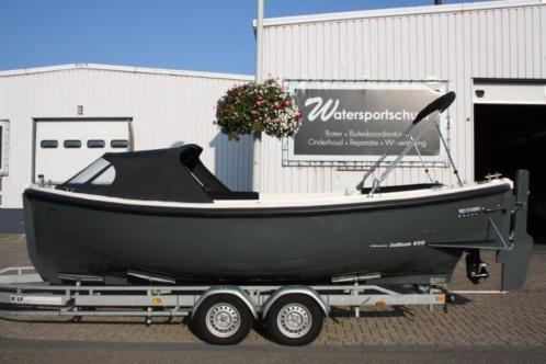 Diverse tweedehands boten, o.a. Topcraft 605 Tender