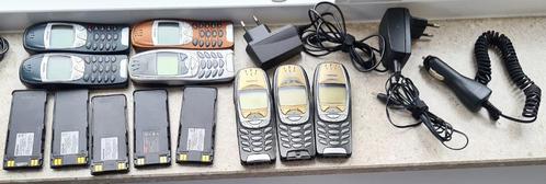 Diverse vintage mobile telefoons o.a. Nokia en Siemens