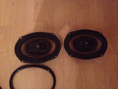 DLS 960 auto speakers hoedenplank speakers