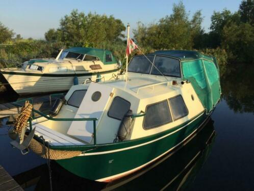 Doerak 650 kajuitboot met boegschroef speciale winterprijs