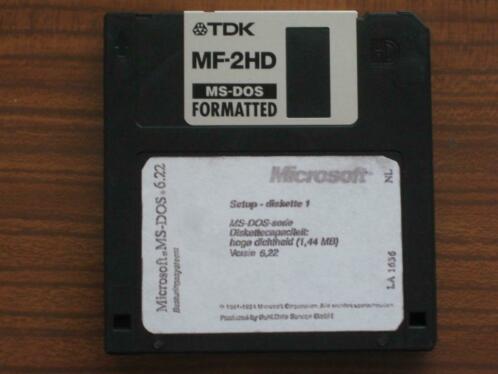 DOS 6.22 op 4 diskettes