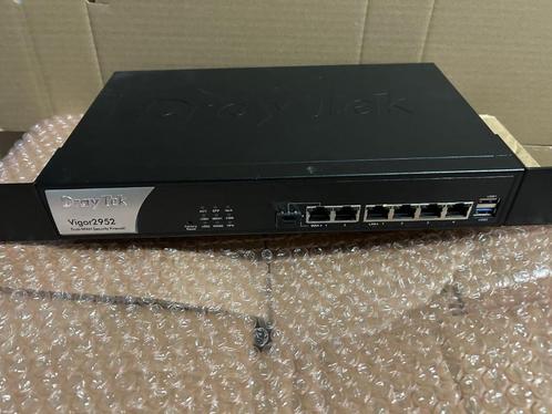 DrayTEK Vigor2952 Dual-WAN Security Firewall Vigor 2952