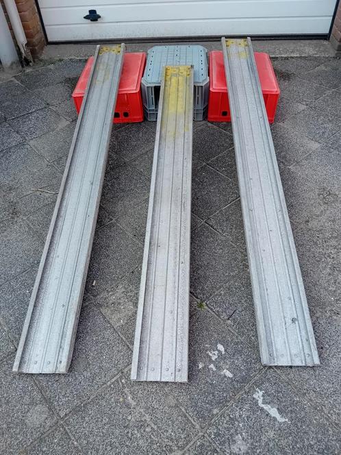 DRIE ALUMINIUM OPRIJPLATEN