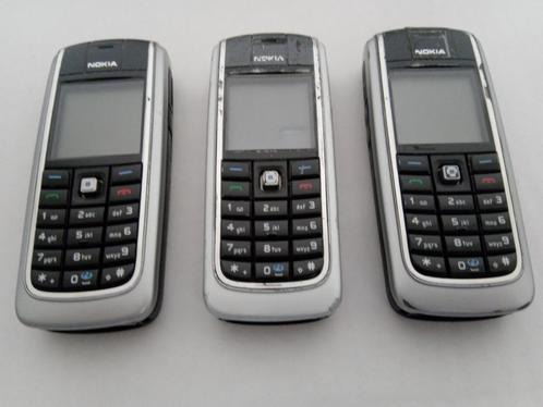 DRIE STUKS robuuste Nokia 6021 simvrij met batterij  lader