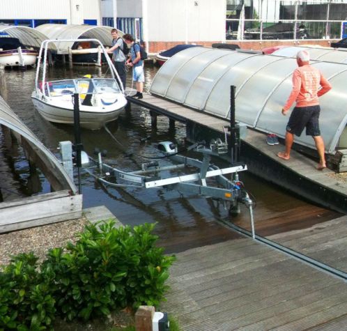 Droge Jachthaven Woubrugge Alphen aan den Rijn ligplaatsen