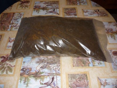 Droge koemest SUPER bemesting in 25 liter (11kg) zakken