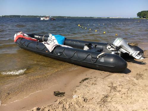 DSB Zodiac HYPALON  Rubberboot aanvalsboot ca 7,50 x 2,50 mt