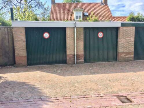 dubbele garagebox met electra nabij Hoorn