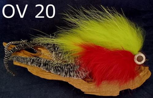 Dubbele Variegated Two Tone Dragon Tail snoekstreamer OV 20