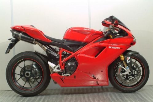 DUCATI 1098 S (bj 2007)