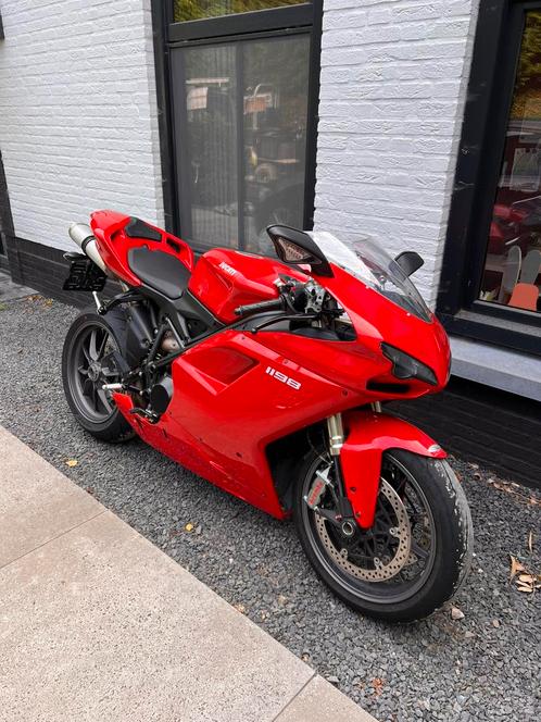 Ducati 1198 (2010) - 10.350 KM