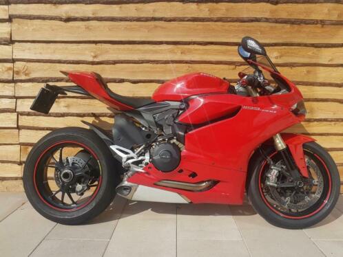 Ducati 1199 Panigale ABS   BJ 2014  Km 15750