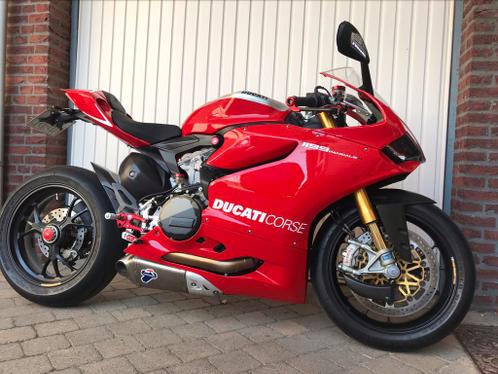 Ducati 1199 Panigale R ABS 15642 km origineel NL (bj 2013)