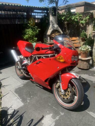 Ducati 600 supersport A2