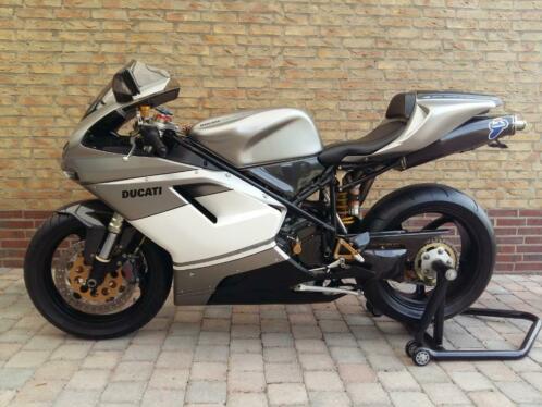 Ducati 748 1996 custom special (project)