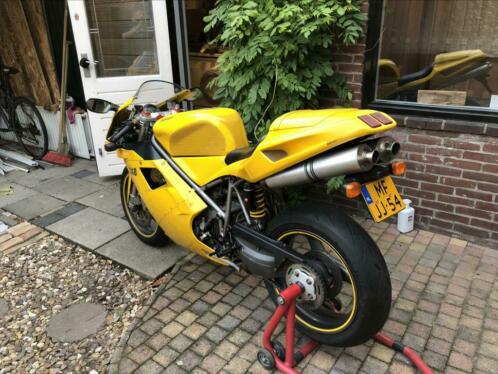 Ducati 748 bouwjaar 2000