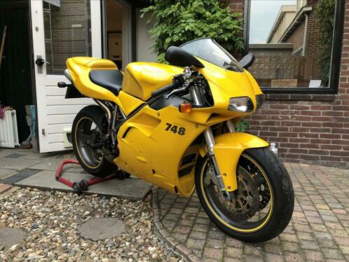 Ducati 748 bouwjaar 2000