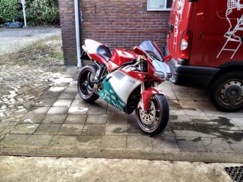 Ducati 748 Tricolore lichte schade