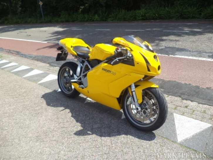 Ducati 749 