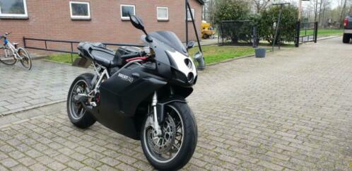 Ducati 749 dark