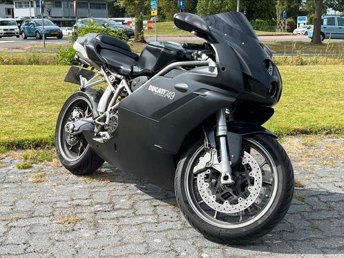 Ducati 749 Dark Edition  NETTE MOTOR  NIEUWE ROLLEN,RIEMEN