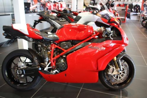 DUCATI 749 R (bj 2004)