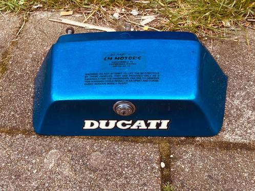 Ducati 750 Paso kappen blauw