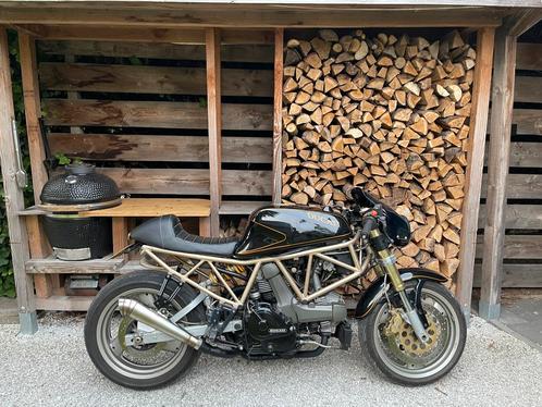 Ducati 750 SS naked Custom