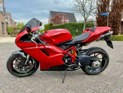 Ducati 848 EVO Full Options en Full Termignoni